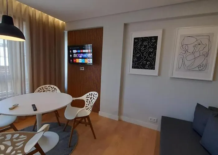 Altamira Ea Апартаменты